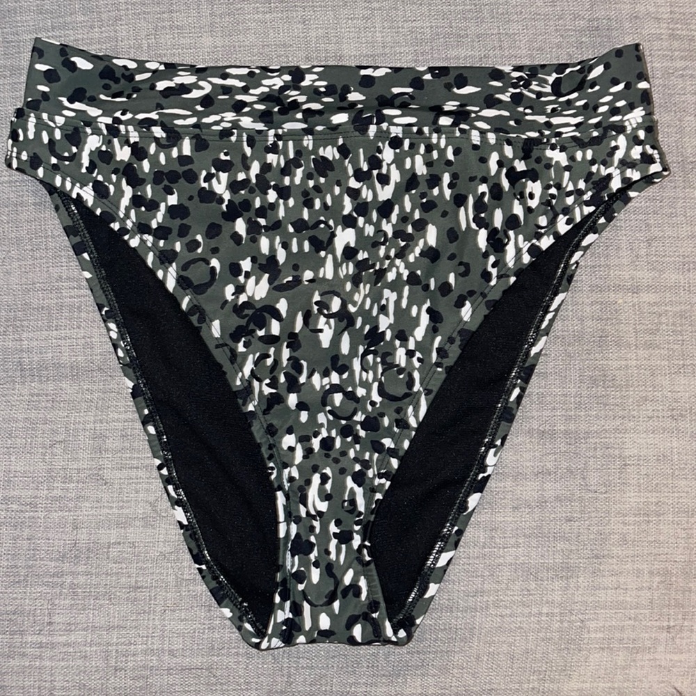 High rise bikini bottom